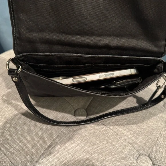 Coach Black Signature Clutch - Picture 8 of 8